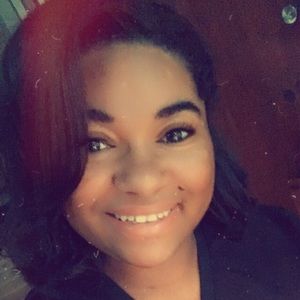 Meet your Posher, Leilani